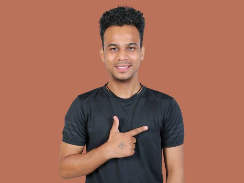 Ankit Pal, yoga teacher at Mantra Yogshala